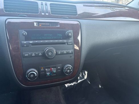 Used 2010 Chevrolet Impala LS image 14