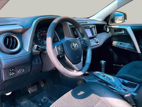Used 2014 Toyota RAV4 XLE FWD image 17