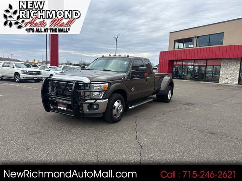 Used 2016 Ford F350 Lariat w/ Lariat Interior Package image 1