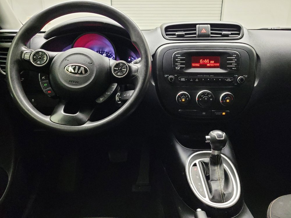 Used 2014 Kia Soul + FWD image 22