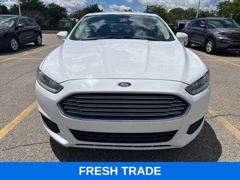 Used 2014 Ford Fusion SE FWD image 6