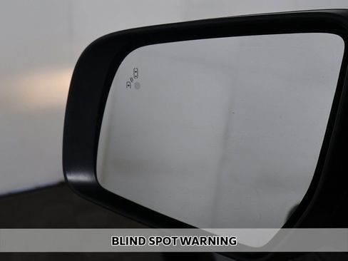 Used 2023 Ford Ranger XLT w/ Equipment Group 302A High image 5