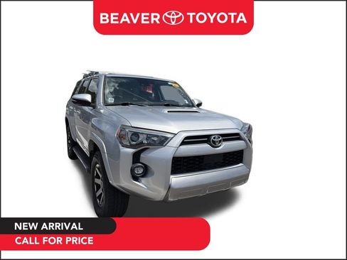 Used 2021 Toyota 4Runner TRD Off-Road Premium w/ Moonroof Package AWD/4WD image 1