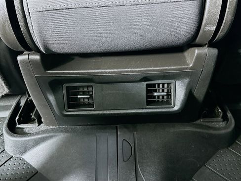 Used 2019 Chevrolet Silverado 1500 Custom w/ Custom Max Trailering Package AWD/4WD image 25