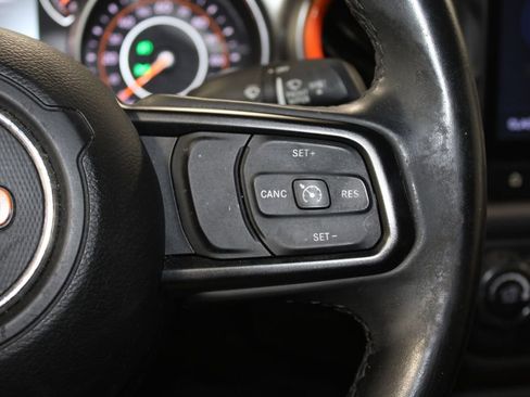 Used 2018 Jeep Wrangler Unlimited Sport S image 35