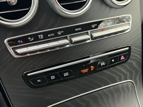 Used 2022 Mercedes-Benz GLC 300 4MATIC image 44