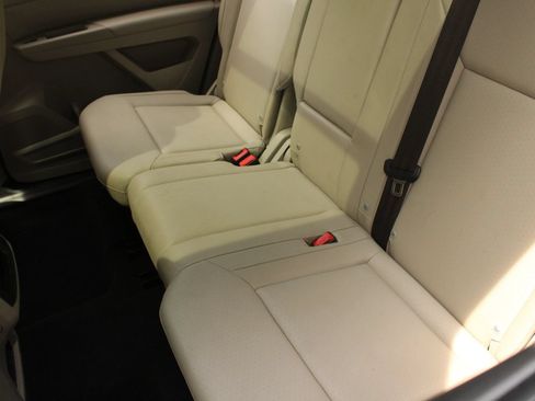 Used 2018 Volkswagen Atlas SEL FWD image 18