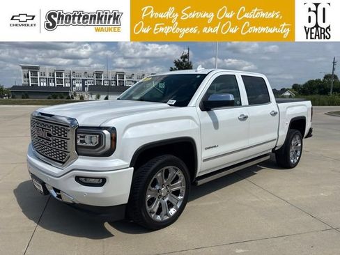 Used 2018 GMC Sierra 1500 Denali w/ Denali Ultimate Package AWD/4WD image 1