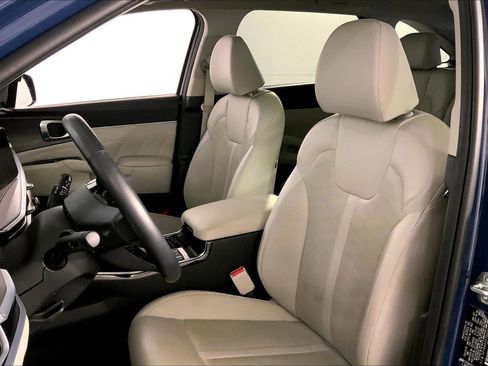 Used 2024 Kia Sorento SX image 22
