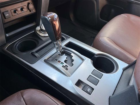 Used 2021 Toyota 4Runner Limited image 41