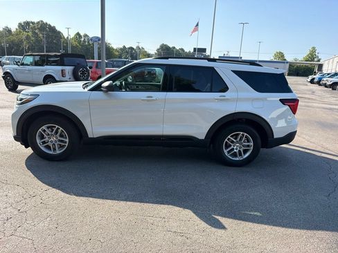 New 2026 Ford Explorer Active w/ Active Comfort Package RWD image 6