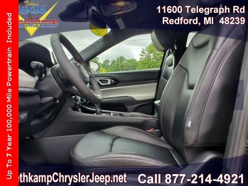 Certified 2024 Jeep Compass Limited image 4