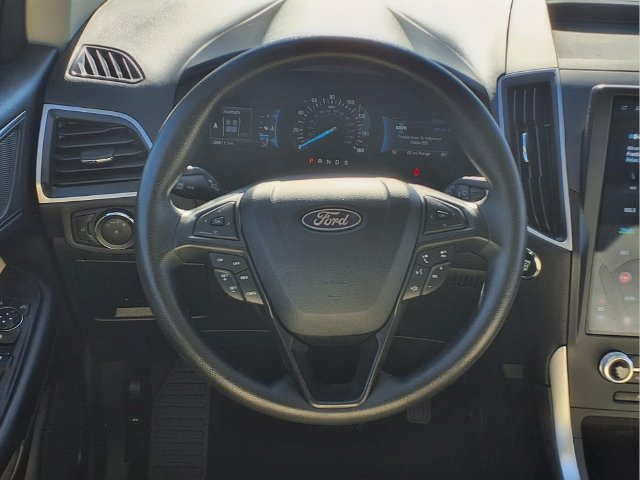 Used 2024 Ford Edge SE w/ Black Appearance Package AWD/4WD image 26