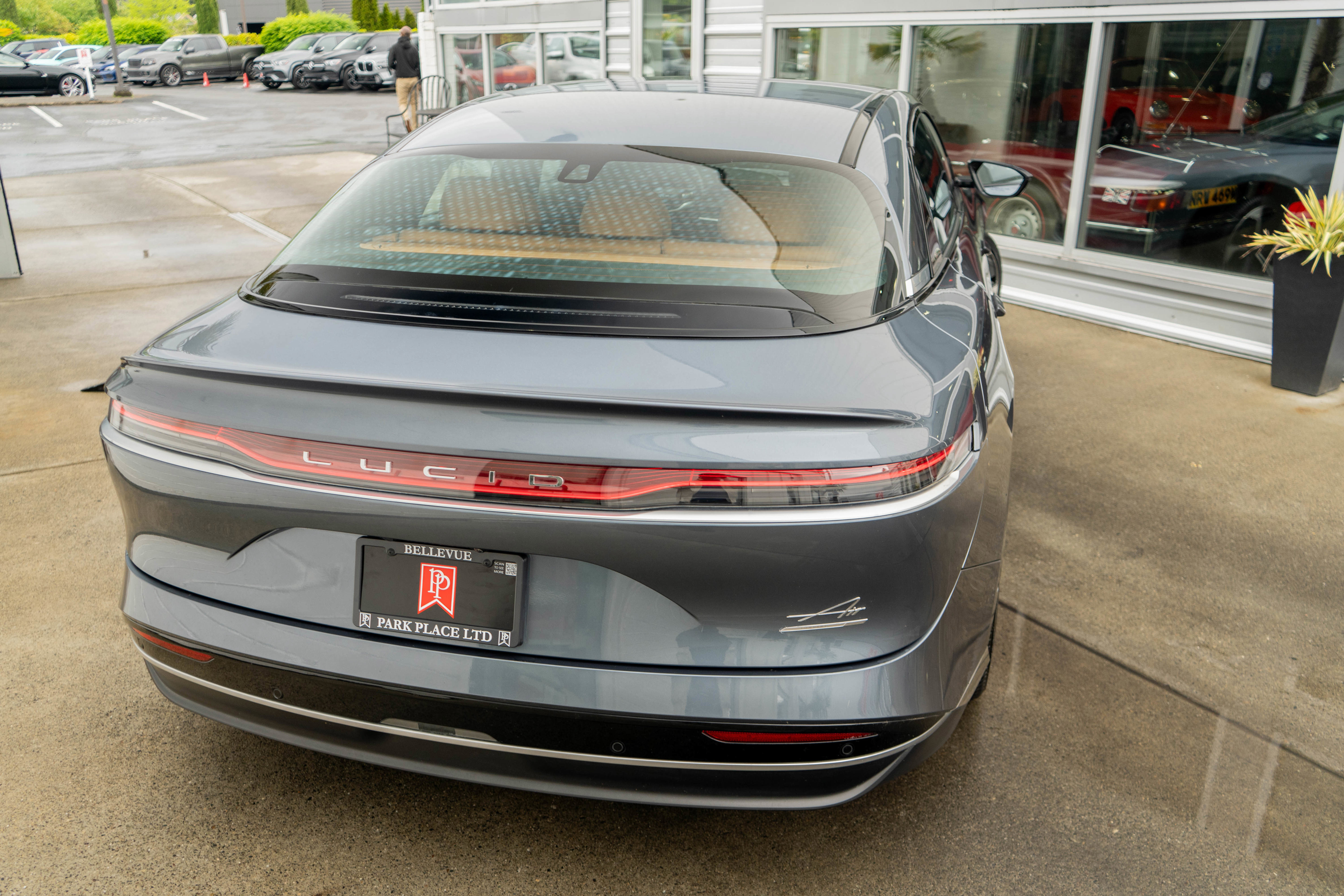 Used 2024 Lucid Air Touring AWD/4WD image 6