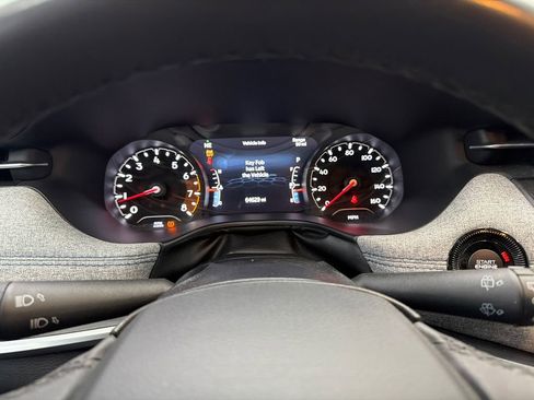 Used 2024 Jeep Compass Latitude AWD/4WD image 24