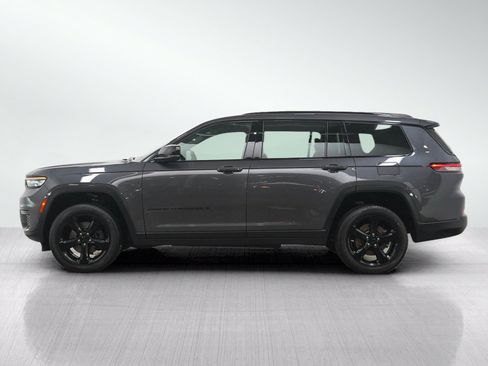 Used 2024 Jeep Grand Cherokee L Altitude AWD/4WD image 2