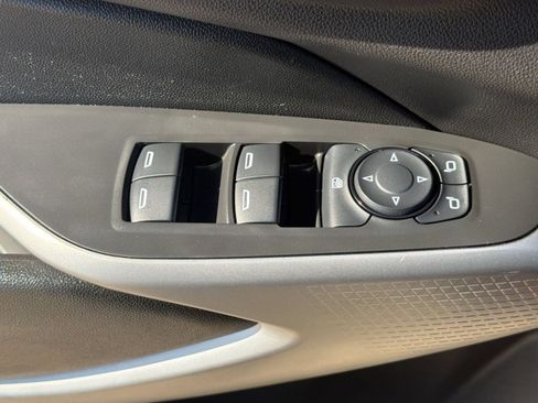 Used 2024 Chevrolet Trax LS w/ LS Convenience Package FWD image 13