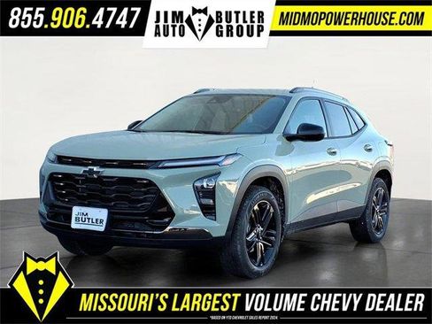 New 2026 Chevrolet Trax ACTIV w/ Driver Confidence Package image 1