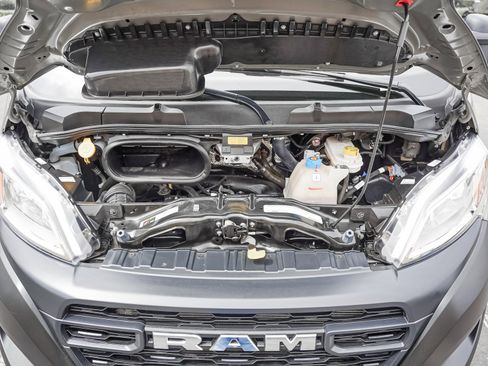 Used 2025 RAM ProMaster 2500 w/ Convenience Group FWD image 13