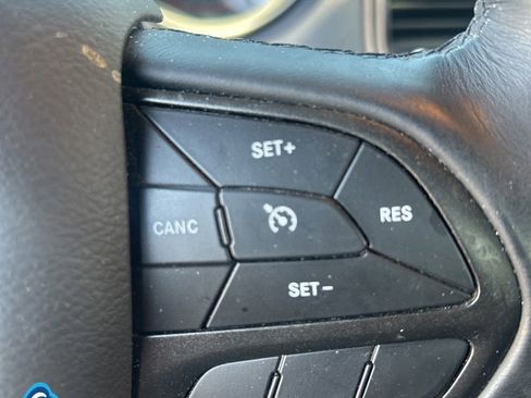 Used 2020 Dodge Charger SXT w/ Plus Group RWD image 20