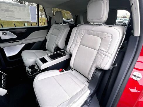 New 2026 Lincoln Aviator Reserve image 10