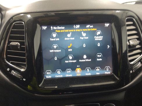 Used 2018 Jeep Compass Limited w/ Navigation Group AWD/4WD image 25