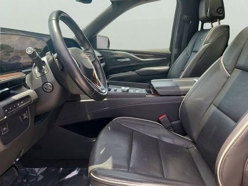 Used 2023 Cadillac Escalade ESV Premium Luxury AWD/4WD image 24