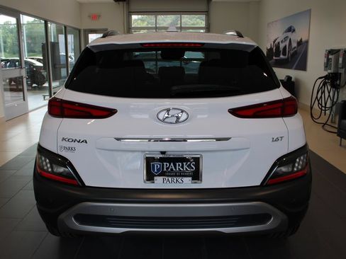 Used 2023 Hyundai Kona Limited w/ Cargo Package FWD image 26