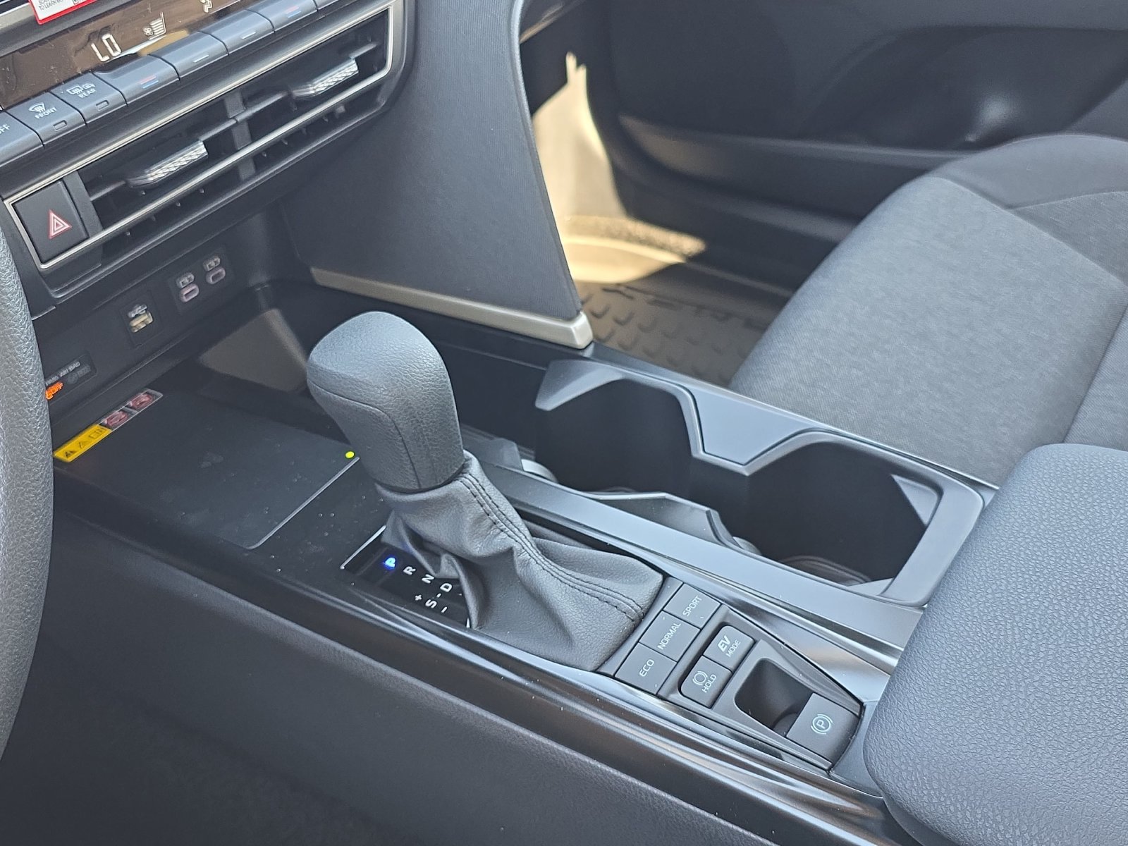 New 2026 Toyota Camry LE w/ Convenience Package FWD image 21