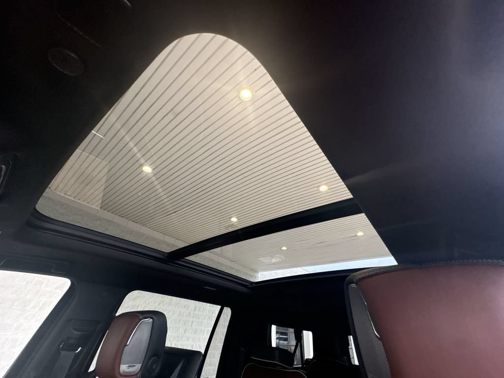 Certified 2023 GMC Yukon XL Denali Ultimate AWD/4WD image 19