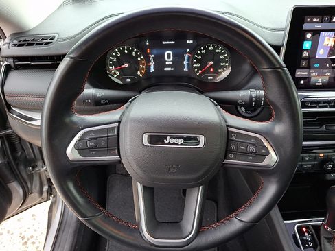 Used 2022 Jeep Compass Trailhawk w/ Sun and Sound Group AWD/4WD image 19