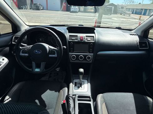 Used 2017 Subaru Crosstrek 2.0i Premium w/ Popular Package #2 AWD/4WD image 17