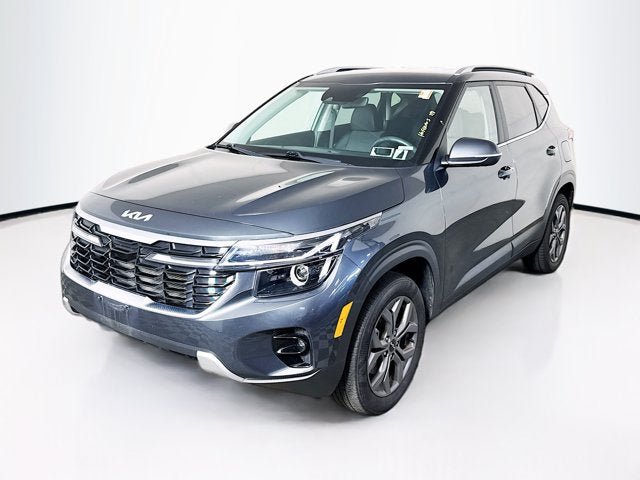 Certified 2024 Kia Seltos S AWD/4WD image 1
