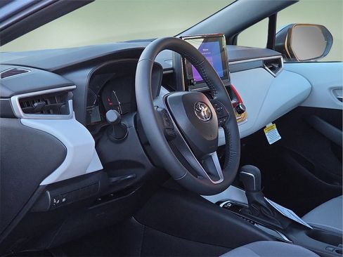 New 2026 Toyota Corolla SE image 21