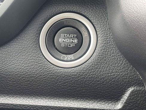 Used 2024 RAM 2500 Big Horn AWD/4WD image 20