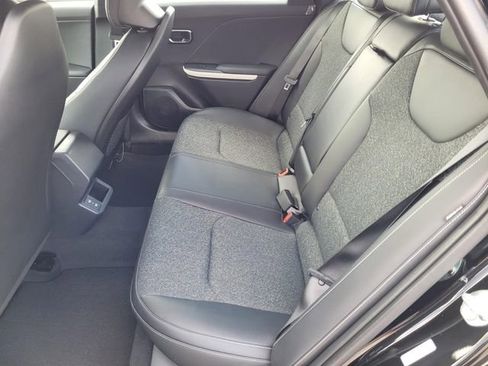 New 2025 Kia K4 GT-Line Turbo w/ GT-Line Sunroof Package FWD image 13
