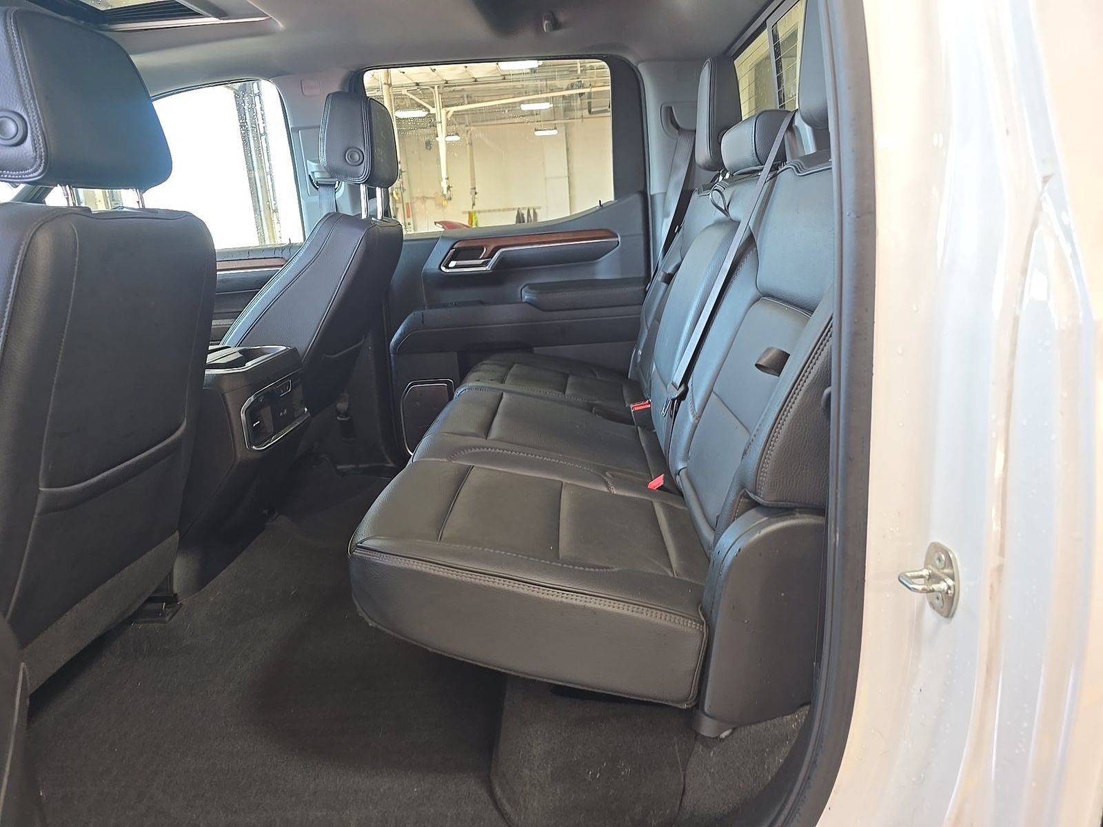 Used 2023 GMC Sierra 1500 Denali AWD/4WD image 18