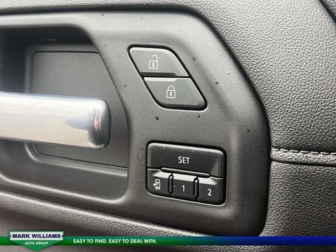 Used 2021 Chevrolet Silverado 2500 High Country w/ Z71 Off-Road Package image 14