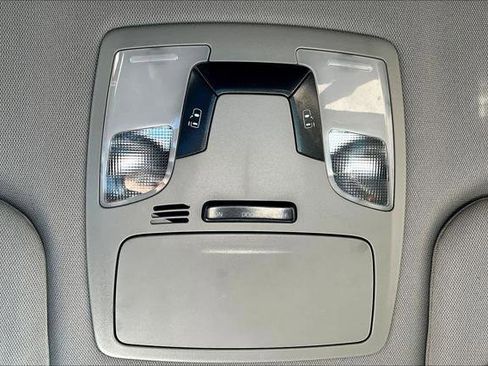 Certified 2017 Toyota Sienna LE image 33