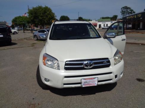 Used 2008 Toyota RAV4 Limited AWD/4WD image 35