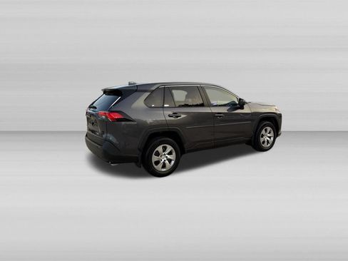 Used 2023 Toyota RAV4 LE AWD/4WD image 6
