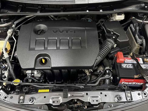 Used 2012 Toyota Corolla LE image 28