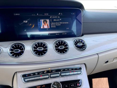 Used 2020 Mercedes-Benz E 450 Cabriolet image 31