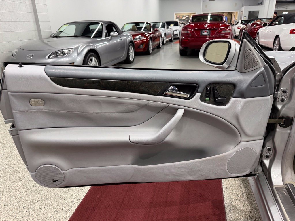 Used 2000 Mercedes-Benz CLK 430 Cabriolet image 18