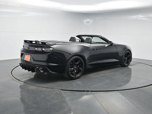 Used 2019 Chevrolet Camaro SS RWD image 5