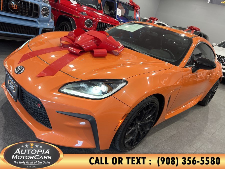 Used 2023 Toyota GR86 10th Anniversary SE RWD image 32