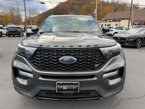 Certified 2020 Ford Explorer ST w/ Premium Technology Package image 2
