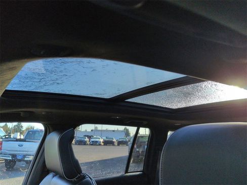 Used 2024 Jeep Grand Cherokee Summit image 23