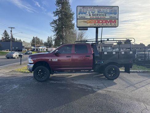 Used 2018 RAM 2500 Tradesman w/ Chrome Appearance Group image 6