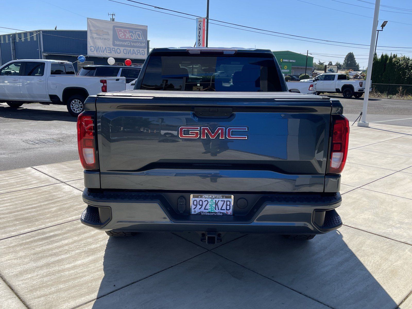 Used 2020 GMC Sierra 1500 Elevation w/ Elevation Value Package AWD/4WD image 4